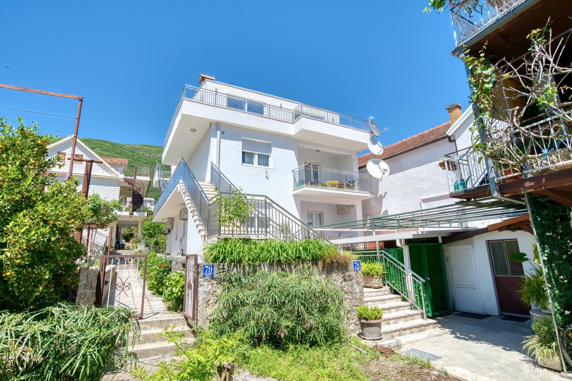 הרצג-נובי Apartments Ljubica מראה חיצוני תמונה